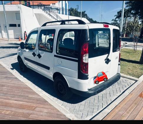 FIAT DOBLÒ 1.4 MPI ATTRACTIVE 8V FLEX 4P MANUAL FIAT DOBLÒ 1.4 MPI ATTRACTIVE 8V FLEX 4P MANUAL